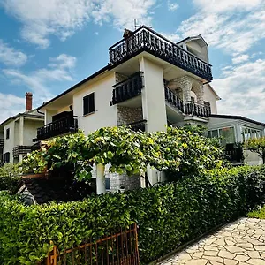 Casa Blanca Umag